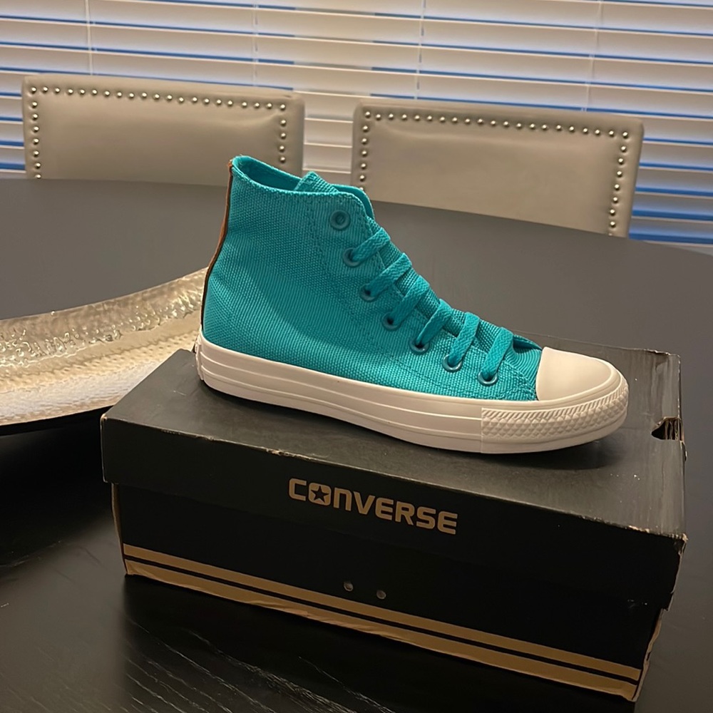 NIB - Teal Blue Hi Top Converse